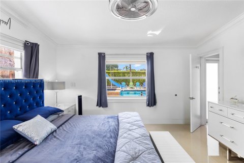 Casa en venta en Homestead, Florida, 5 dormitorios, 238.2 m2 № 1973618 - foto 15