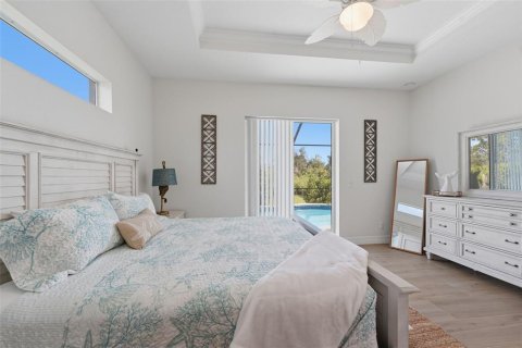 House in Rotonda, Florida 3 bedrooms, 151.24 sq.m. № 2236283 - photo 13