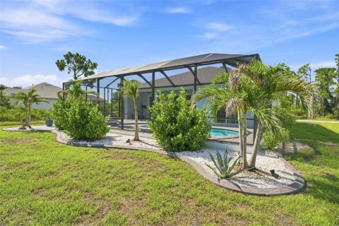 House in Rotonda, Florida 3 bedrooms, 151.24 sq.m. № 2236283 - photo 22