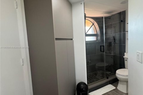 Copropriété à louer à Miami Lakes, Floride: 3 chambres, 115.2 m2 № 1961765 - photo 15