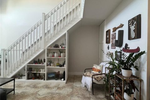 Copropriété à louer à Miami Lakes, Floride: 3 chambres, 115.2 m2 № 1961765 - photo 3