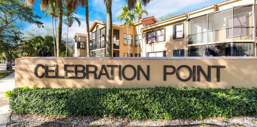 Condo à Miami Lakes, Floride, 3 chambres  № 1961765