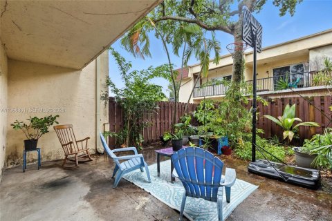 Adosado en venta en Davie, Florida, 2 dormitorios, 123.56 m2 № 2010747 - foto 29