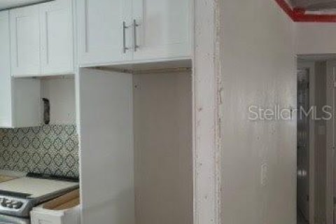 Villa ou maison à vendre à Saint Petersburg, Floride: 4 chambres, 131.27 m2 № 2148003 - photo 6