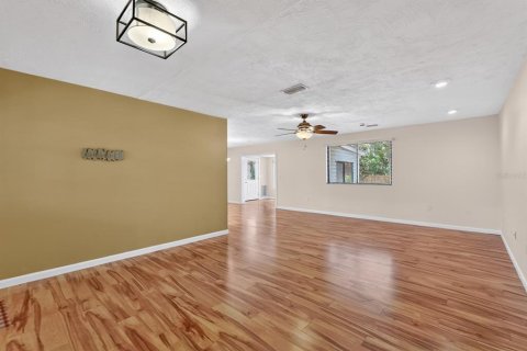 Casa en venta en Palm Coast, Florida, 3 dormitorios, 129.32 m2 № 2238762 - foto 26