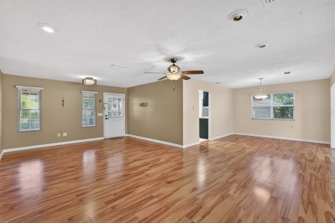 Casa en venta en Palm Coast, Florida, 3 dormitorios, 129.32 m2 № 2238762 - foto 27