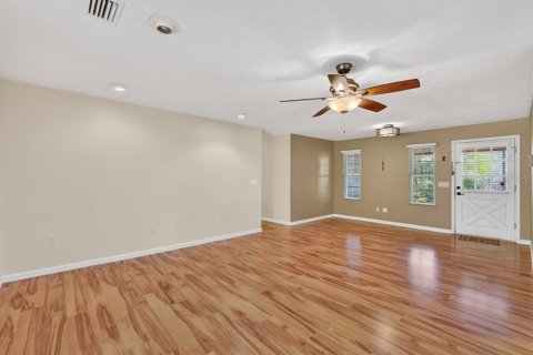 Casa en venta en Palm Coast, Florida, 3 dormitorios, 129.32 m2 № 2238762 - foto 28