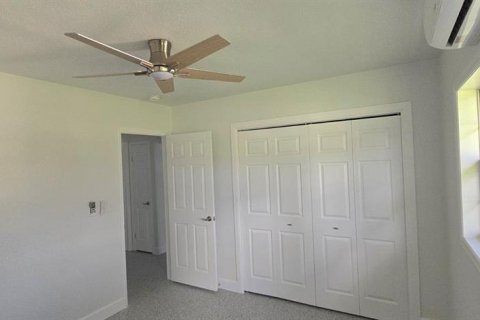 House in Dunedin, Florida 2 bedrooms, 75.72 sq.m. № 1870708 - photo 13