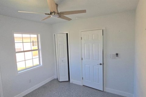 House in Dunedin, Florida 2 bedrooms, 75.72 sq.m. № 1870708 - photo 9