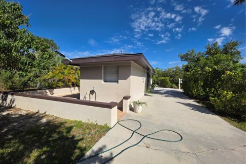 Propiedad comercial en venta en Punta Gorda, Florida, 2 dormitorios, 109.81 m2 № 2166560 - foto 15