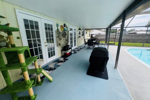 Villa ou maison à vendre à Stuart, Floride: 2 chambres, 91.42 m2 № 2191982 - photo 11