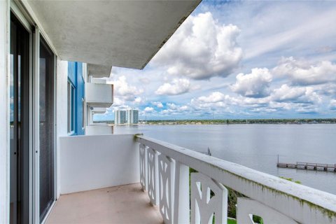 Copropriété à vendre à Daytona Beach, Floride: 1 chambre, 76.37 m2 № 1909636 - photo 30