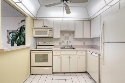 Copropriété à vendre à Daytona Beach, Floride: 1 chambre, 76.37 m2 № 1909636 - photo 20
