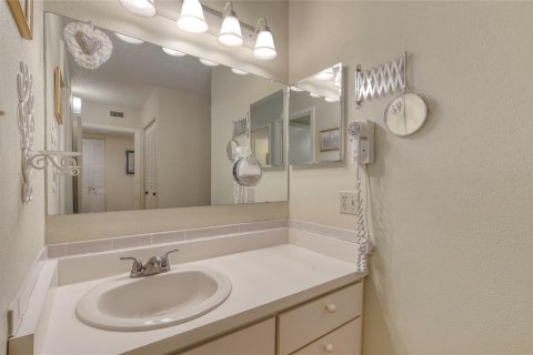 Copropriété à vendre à Daytona Beach, Floride: 1 chambre, 76.37 m2 № 1909636 - photo 13