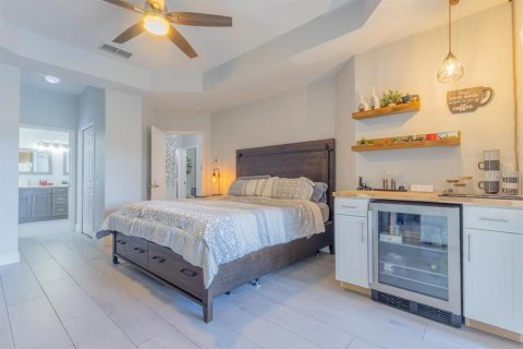 Casa en venta en Kissimmee, Florida, 4 dormitorios, 212 m2 № 1881112 - foto 22