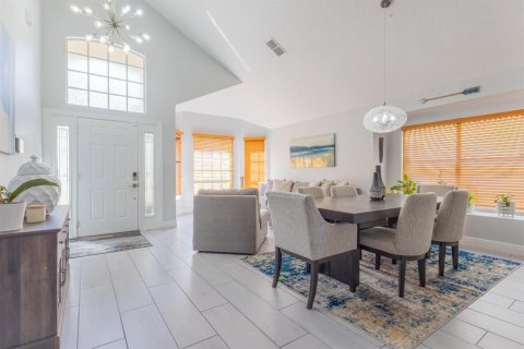 Casa en venta en Kissimmee, Florida, 4 dormitorios, 212 m2 № 1881112 - foto 10