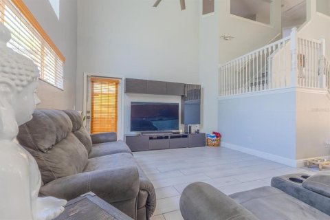 Casa en venta en Kissimmee, Florida, 4 dormitorios, 212 m2 № 1881112 - foto 15