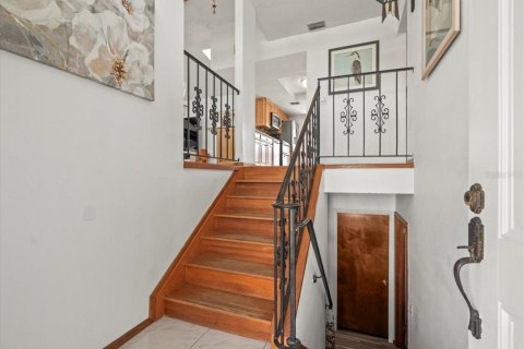 House in Hernando Beach, Florida 5 bedrooms, 162.67 sq.m. № 1846417 - photo 4