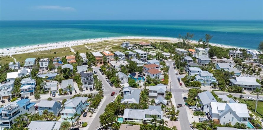 Villa ou maison à Anna Maria, Floride 4 chambres, 179.58 m2 № 1865803
