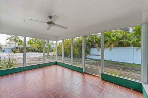 Villa ou maison à vendre à Anna Maria, Floride: 4 chambres, 179.58 m2 № 1865803 - photo 10