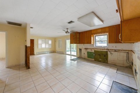 Villa ou maison à vendre à Anna Maria, Floride: 4 chambres, 179.58 m2 № 1865803 - photo 13