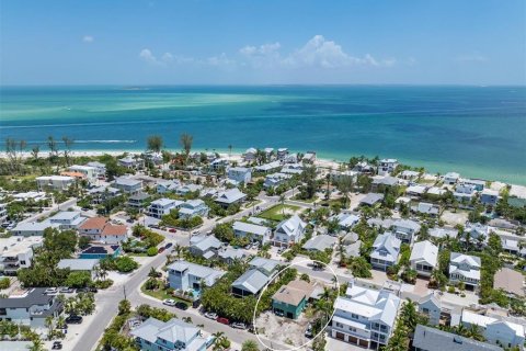 Villa ou maison à vendre à Anna Maria, Floride: 4 chambres, 179.58 m2 № 1865803 - photo 8