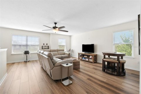 House in Lutz, Florida 5 bedrooms, 295.71 sq.m. № 1869780 - photo 16