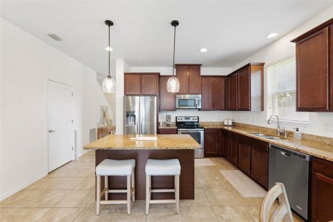 House in Lutz, Florida 5 bedrooms, 295.71 sq.m. № 1869780 - photo 8