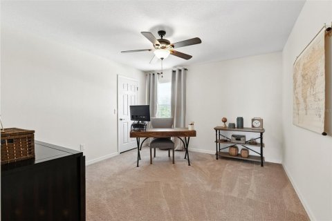 House in Lutz, Florida 5 bedrooms, 295.71 sq.m. № 1869780 - photo 24