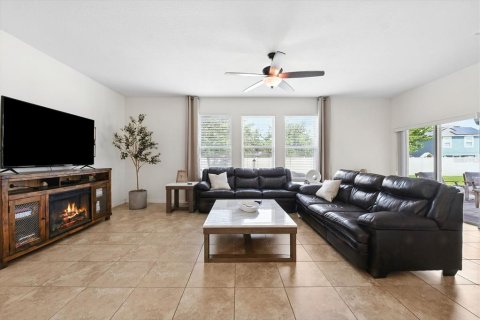 House in Lutz, Florida 5 bedrooms, 295.71 sq.m. № 1869780 - photo 14