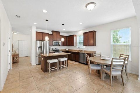House in Lutz, Florida 5 bedrooms, 295.71 sq.m. № 1869780 - photo 10