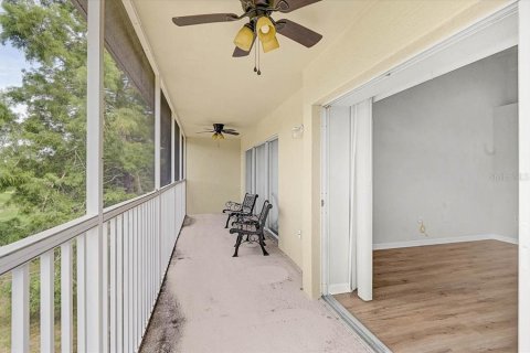 Condo in Bradenton, Florida, 2 bedrooms  № 2210001 - photo 28