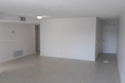 Condo à Sunrise, Floride, 2 chambres  № 2037659