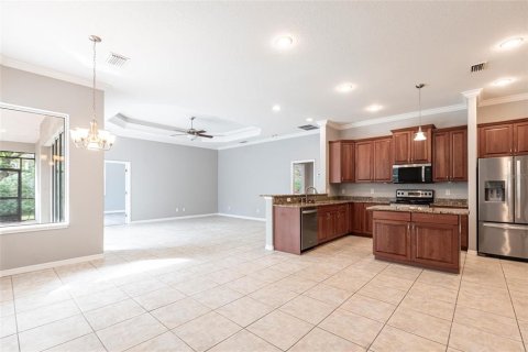 House in Bradenton, Florida 4 bedrooms, 285.67 sq.m. № 1567824 - photo 2