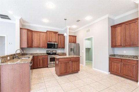 House in Bradenton, Florida 4 bedrooms, 285.67 sq.m. № 1567824 - photo 3