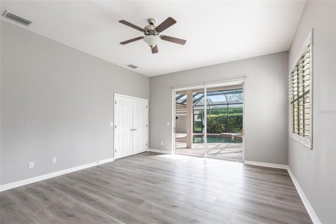House in Bradenton, Florida 4 bedrooms, 285.67 sq.m. № 1567824 - photo 17
