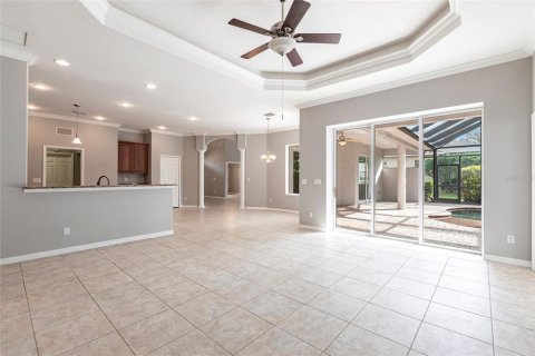 House in Bradenton, Florida 4 bedrooms, 285.67 sq.m. № 1567824 - photo 11