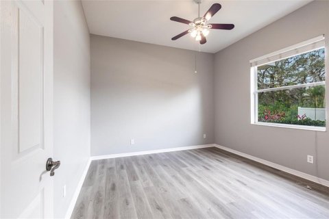 House in Bradenton, Florida 4 bedrooms, 285.67 sq.m. № 1567824 - photo 25