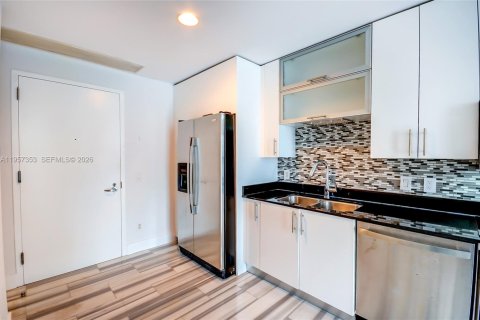 Купить кондоминиум в Майами, Флорида 1 спальня, 72.46м2, № 2020949 - фото 19