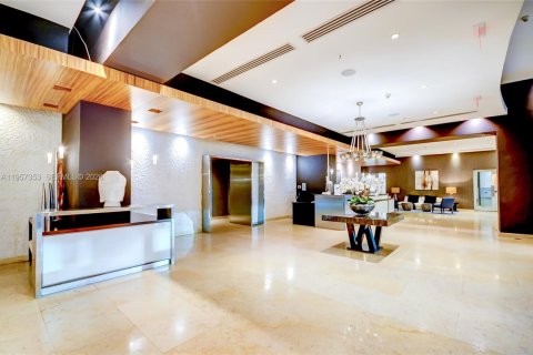 Купить кондоминиум в Майами, Флорида 1 спальня, 72.46м2, № 2020949 - фото 6