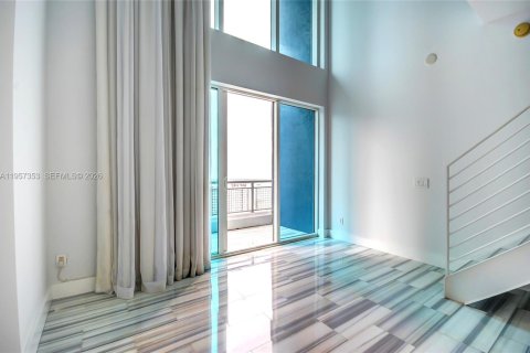 Купить кондоминиум в Майами, Флорида 1 спальня, 72.46м2, № 2020949 - фото 25