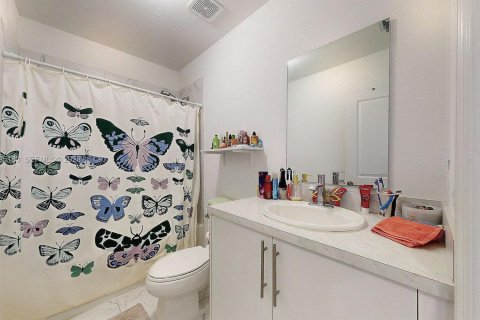 Купить таунхаус в Флорида-Сити, Флорида 4 спальни, 160.72м2, № 1993528 - фото 26