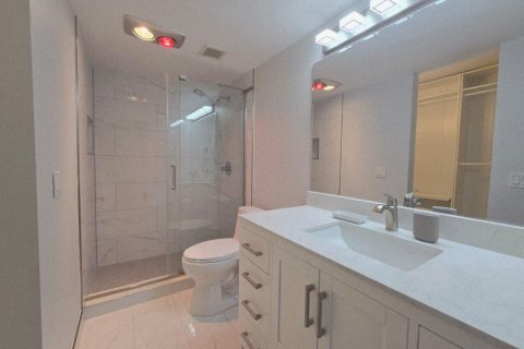Condo in Fort Lauderdale, Florida, 2 bedrooms № 2083359 - photo 21