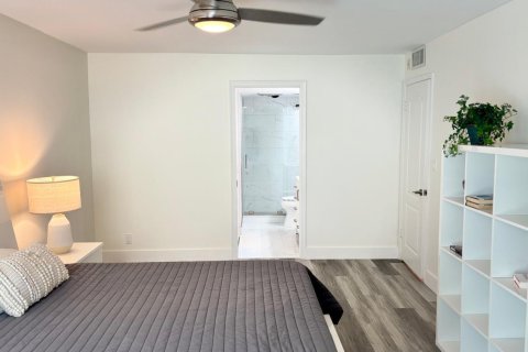 Condo in Fort Lauderdale, Florida, 2 bedrooms № 2083359 - photo 19