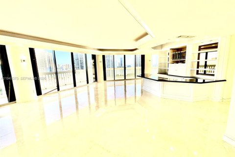 Copropriété à vendre à Aventura, Floride: 3 chambres, 189.52 m2 № 2005898 - photo 7