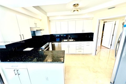 Copropriété à vendre à Aventura, Floride: 3 chambres, 189.52 m2 № 2005898 - photo 23