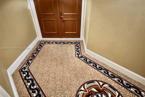 Copropriété à vendre à Aventura, Floride: 3 chambres, 189.52 m2 № 2005898 - photo 2