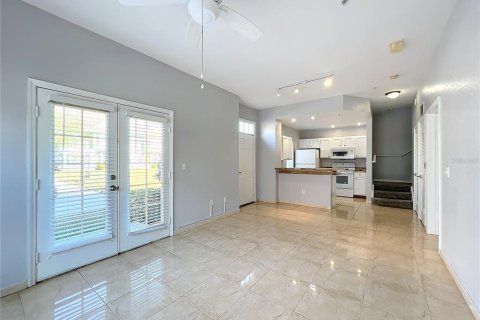 Condominio en alquiler en Kissimmee, Florida, 4 dormitorios, 136.57 m2 № 1879786 - foto 6