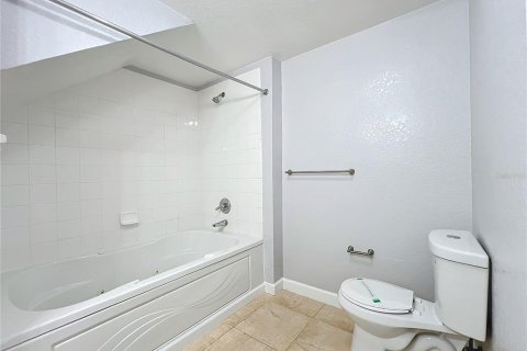 Condominio en alquiler en Kissimmee, Florida, 4 dormitorios, 136.57 m2 № 1879786 - foto 16