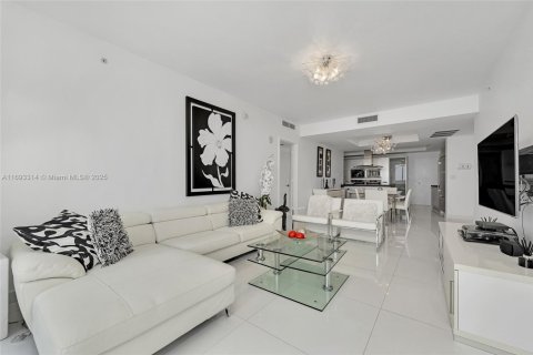Copropriété à vendre à Sunny Isles Beach, Floride: 2 chambres, 139.26 m2 № 1694995 - photo 22